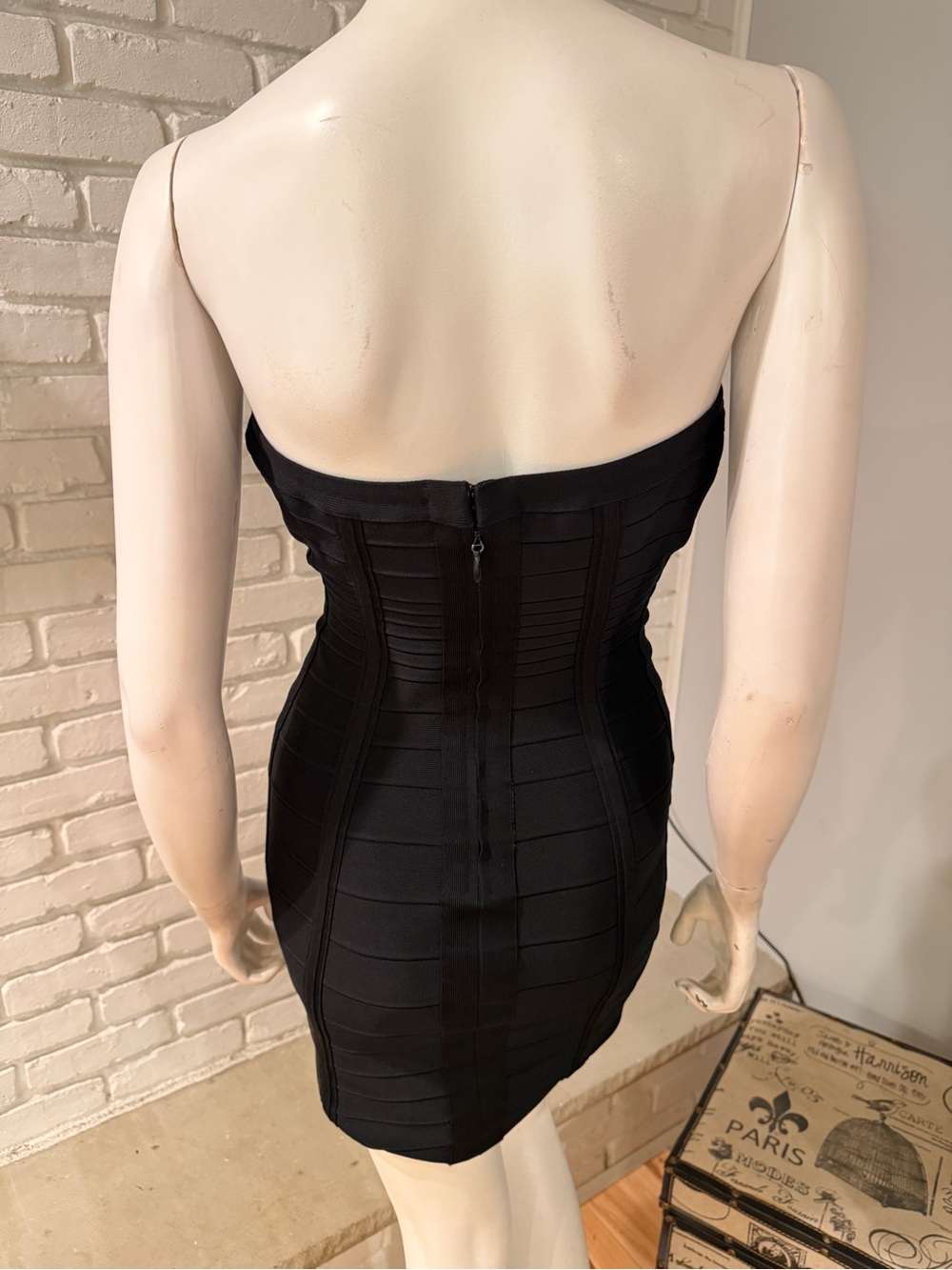 Hervé Léger Black Strapless Bandage Bodycon Mini Dress Size Small - Picture 10 of 15